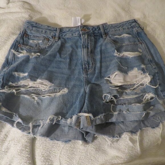 American Eagle Factory Destroyed Shorts 14 NWT - Picture 1 of 8